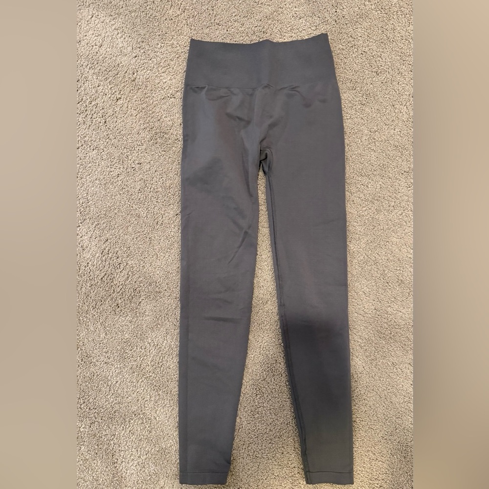 Women’s Best leggings.